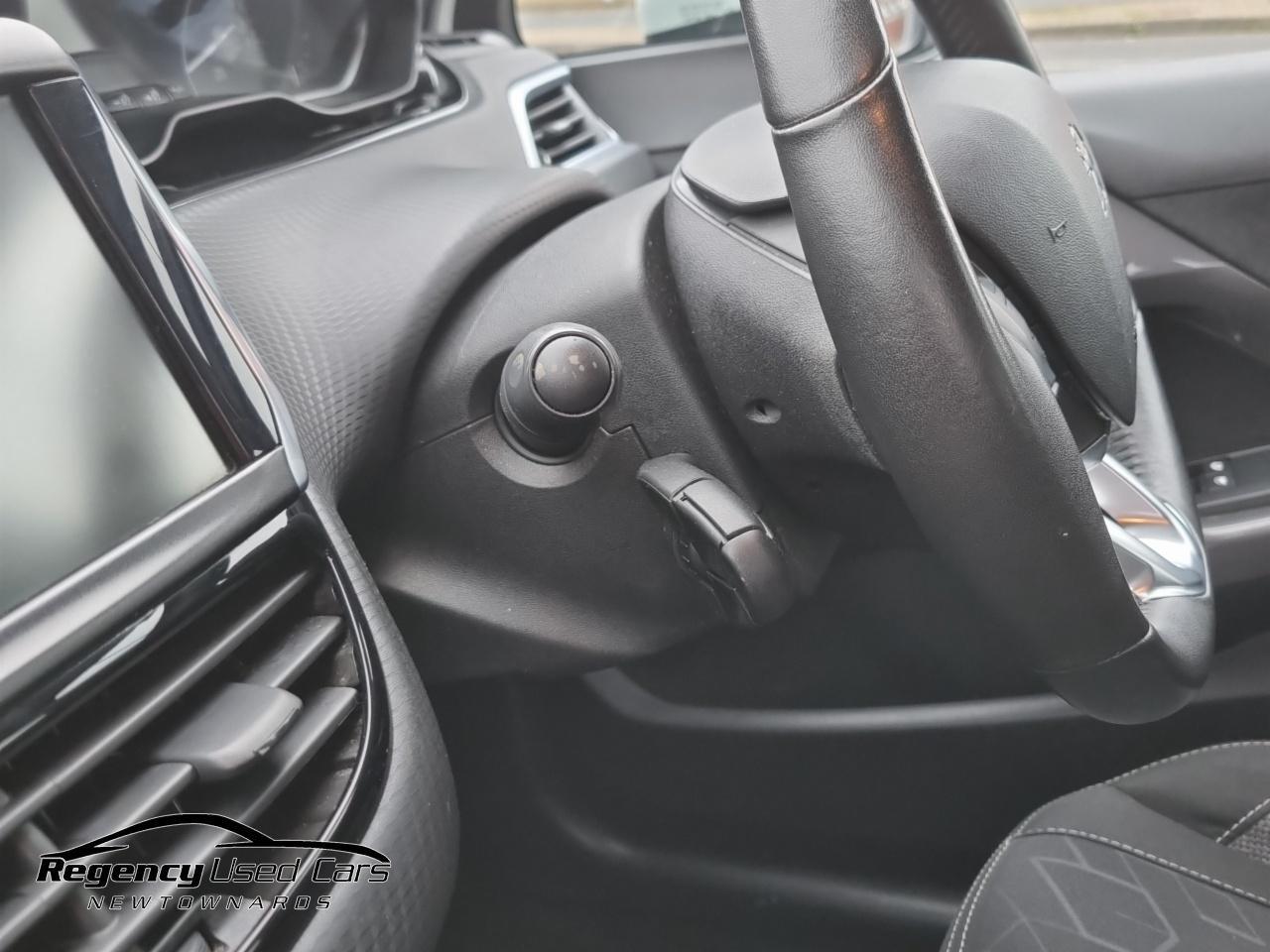 2017 PEUGEOT 1.2 PureTech Active Euro 6 5dr - vehicle photo 48 for sale on PureCar