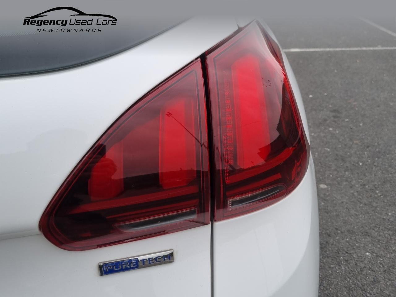 2017 PEUGEOT 1.2 PureTech Active Euro 6 5dr - vehicle photo 39 for sale on PureCar