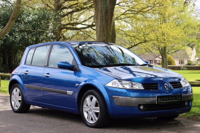 2005 05 Renault Megane 1.5 DYNAMIQUE DCI 5d 86 BHP