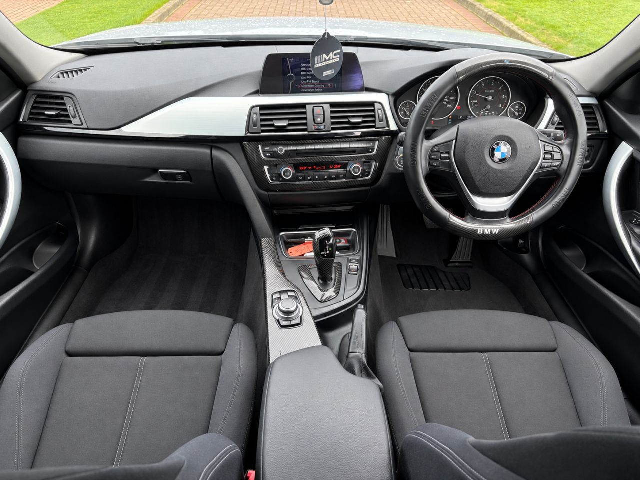2014 BMW 3 SERIES 2.0 320d Sport Touring 5dr Diesel Auto xDrive Euro 5 (s/s) (184 ps) - vehicle photo 12 for sale on PureCar