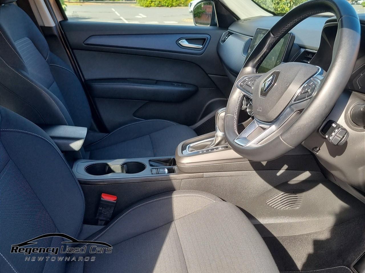 2022 RENAULT ARKANA 1.6 E-TECH Iconic Auto 2WD Euro 6 (s/s) 5dr - vehicle photo 13 for sale on PureCar