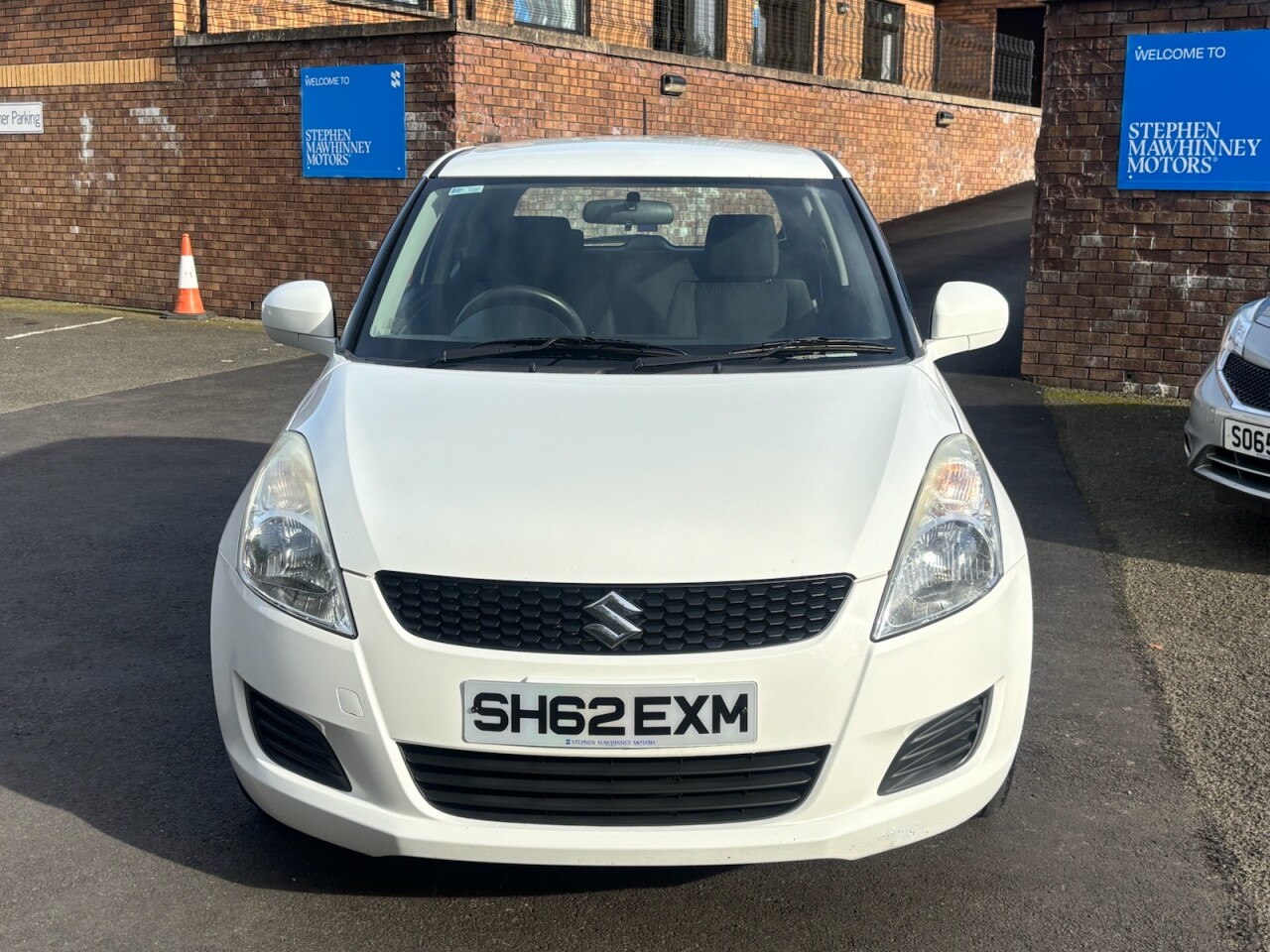 2012 SUZUKI SWIFT 1.2 SZ2 Hatchback 3dr Petrol Manual Euro 5 (94 ps) - vehicle photo 2 for sale on PureCar