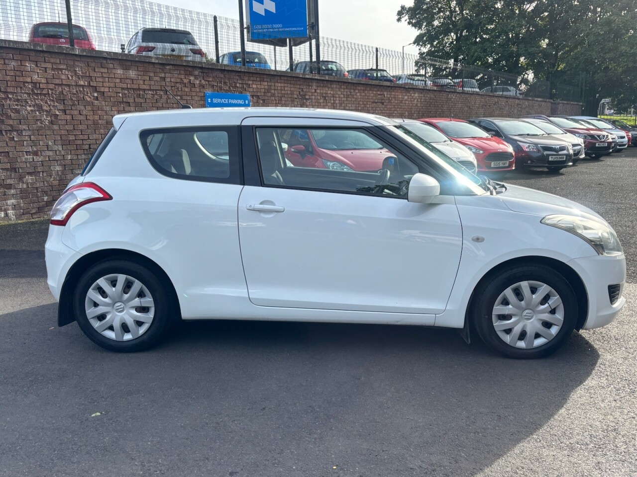 2012 SUZUKI SWIFT 1.2 SZ2 Hatchback 3dr Petrol Manual Euro 5 (94 ps) - vehicle photo 8 for sale on PureCar