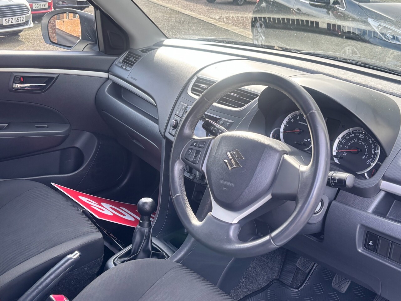 2012 SUZUKI SWIFT 1.2 SZ2 Hatchback 3dr Petrol Manual Euro 5 (94 ps) - vehicle photo 10 for sale on PureCar