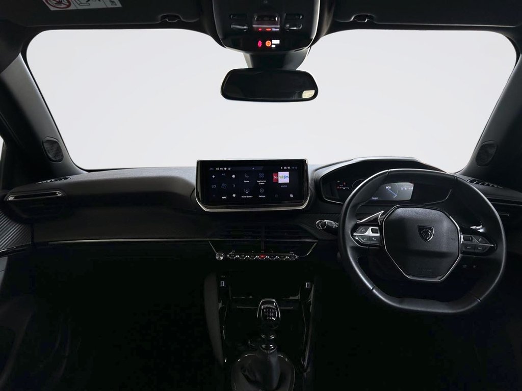 2024 Peugeot 2008 — image 2