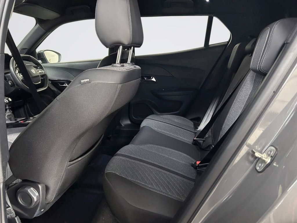 2024 Peugeot 2008 — image 8