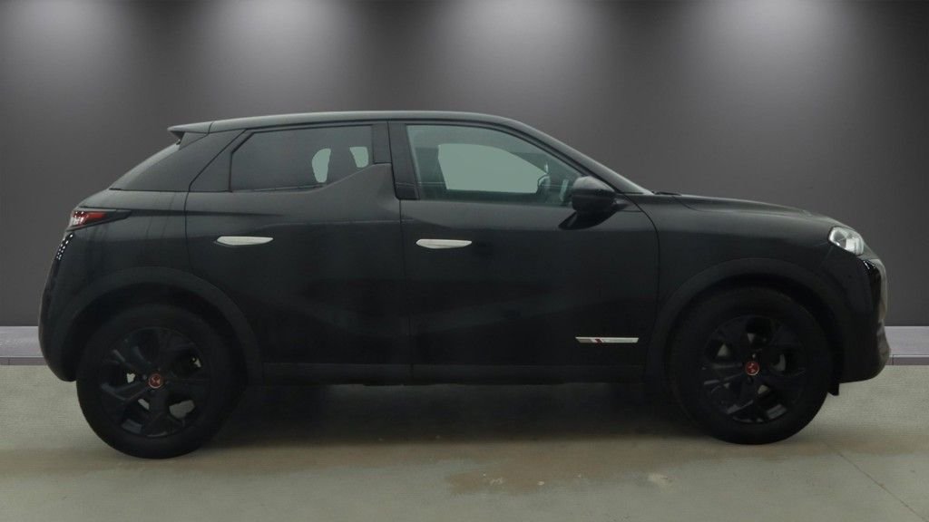 2022 DS DS 3 Crossback — image 5