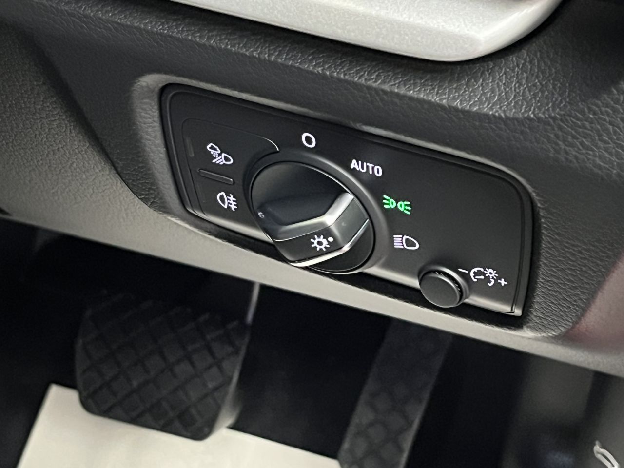 2020 AUDI A3 1.4TFSI Sport Sportback 5dr Petrol S Tronic - vehicle photo 22 for sale on PureCar