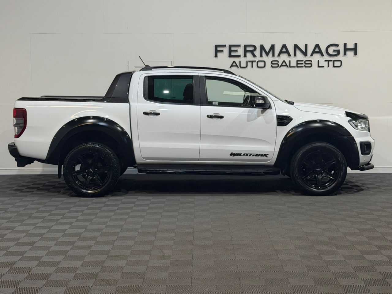 2020 FORD RANGER 2.0 EcoBlue Wildtrak Pickup Double Cab 4dr Diesel Auto 4WD Euro 6 (s/s) (21 - vehicle photo 3 for sale on PureCar