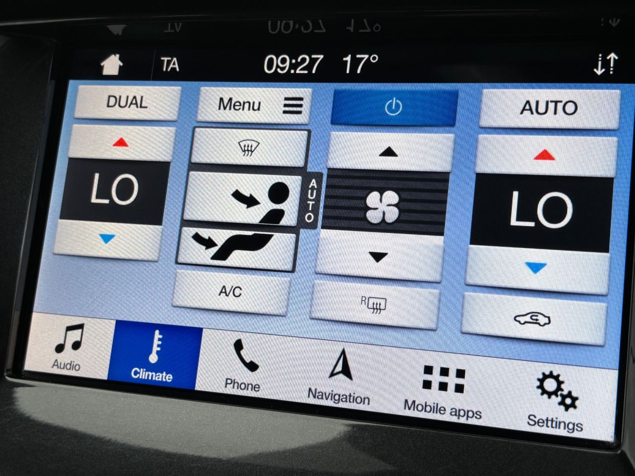 2020 FORD RANGER 2.0 EcoBlue Wildtrak Pickup Double Cab 4dr Diesel Auto 4WD Euro 6 (s/s) (21 - vehicle photo 16 for sale on PureCar