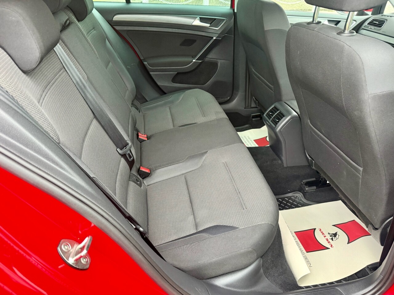 2019 VOLKSWAGEN GOLF 1.6 TDI Match Edition Hatchback - vehicle photo 9 for sale on PureCar