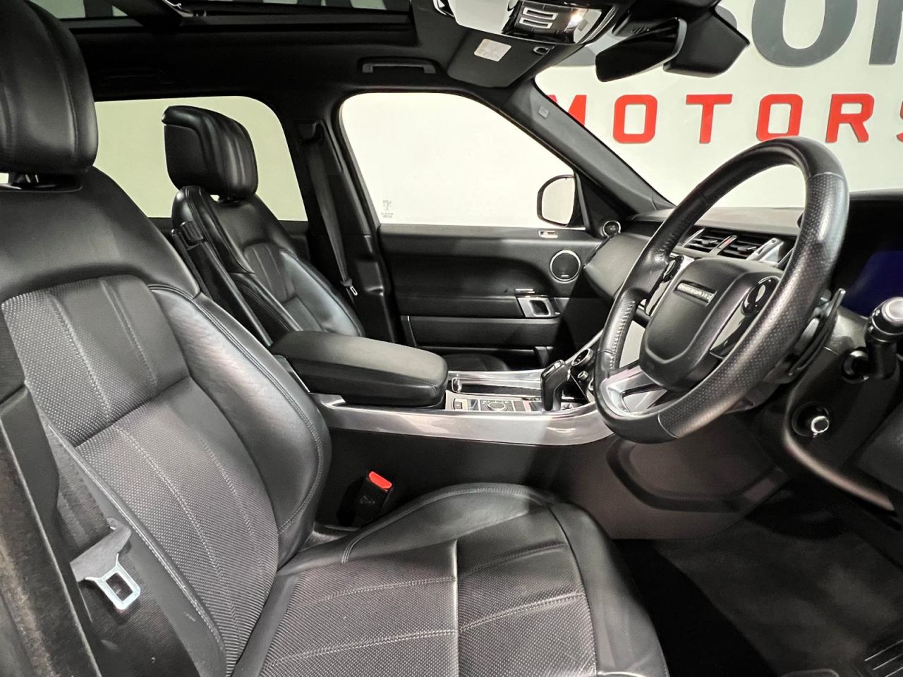 2020 LAND ROVER RANGE ROVER SPORT 3.0 SD V6 HSE SUV 5dr Diesel Auto 4WD Euro 6 (s/s) (306 ps) Pan Roof, 21  - vehicle photo 10 for sale on PureCar