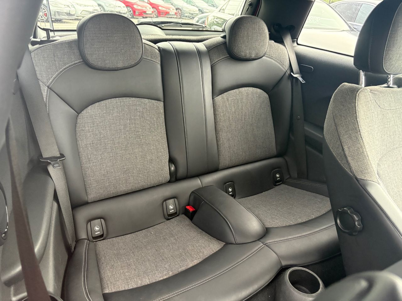 2016 MINI HATCH 2.0 Cooper SD Hatchback 3dr Diesel Manual Euro 6 (s/s) (170 ps) - vehicle photo 10 for sale on PureCar