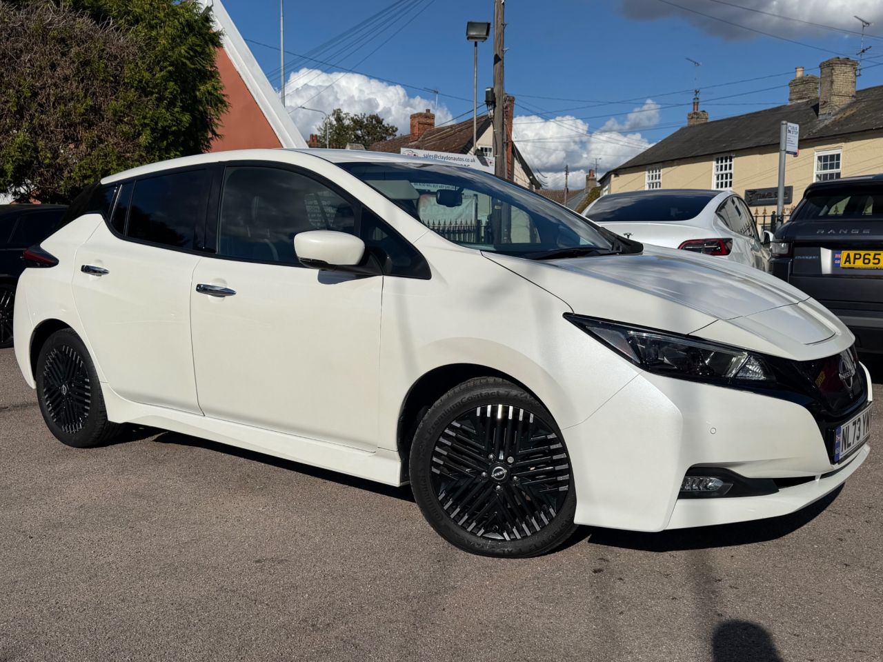 2023 Nissan Leaf