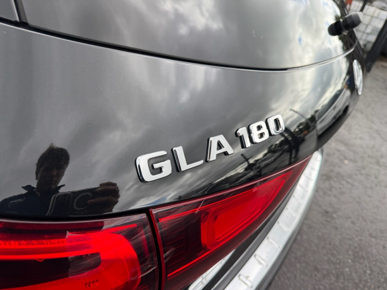 2021 MERCEDES GLA 1.3 GLA180 AMG Line (Premium) SUV 5dr Petrol 7G-DCT Euro 6 (s/s) (136 ps) - vehicle photo 12 for sale on PureCar