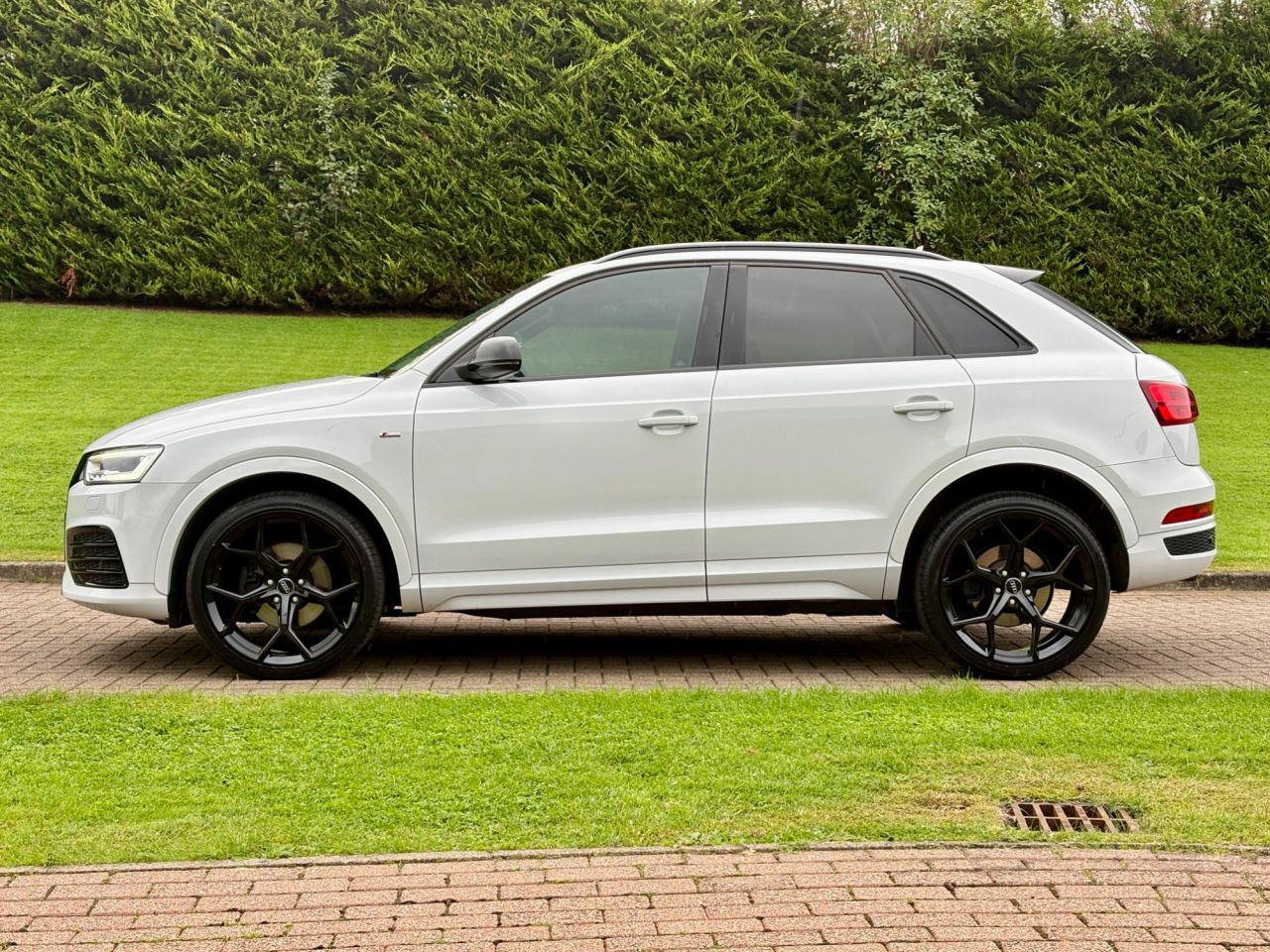 2015 AUDI Q3 S Line - vehicle photo 8 for sale on PureCar
