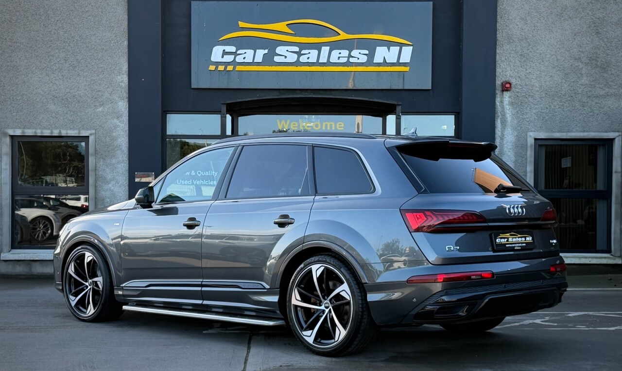 2022 AUDI Q7 Black Edition - vehicle photo 6 for sale on PureCar