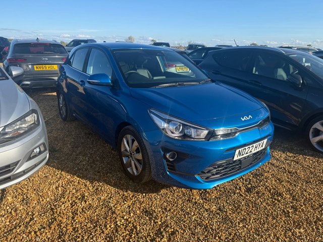 2022 Kia RIO — image 2