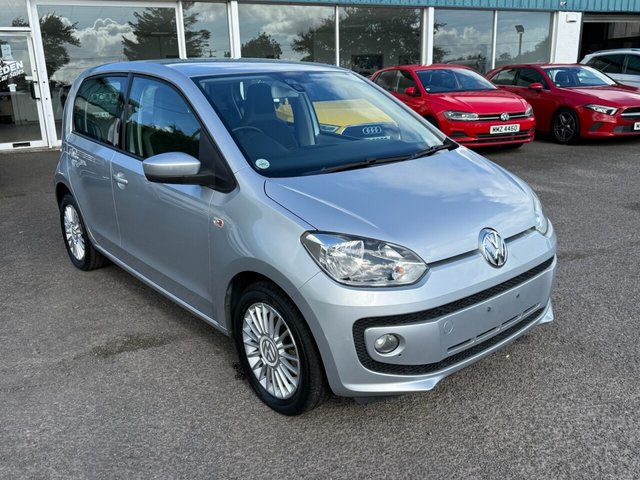 2015 Volkswagen up!