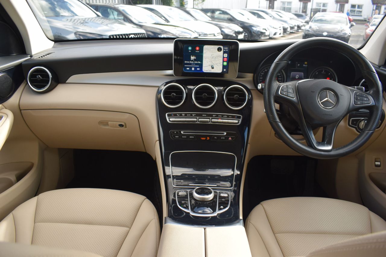2019 MERCEDES GLC 2.1 GLC220d Urban Edition SUV 5dr Diesel G-Tronic+ 4MATIC Euro 6 (s/s) (170 - vehicle photo 23 for sale on PureCar