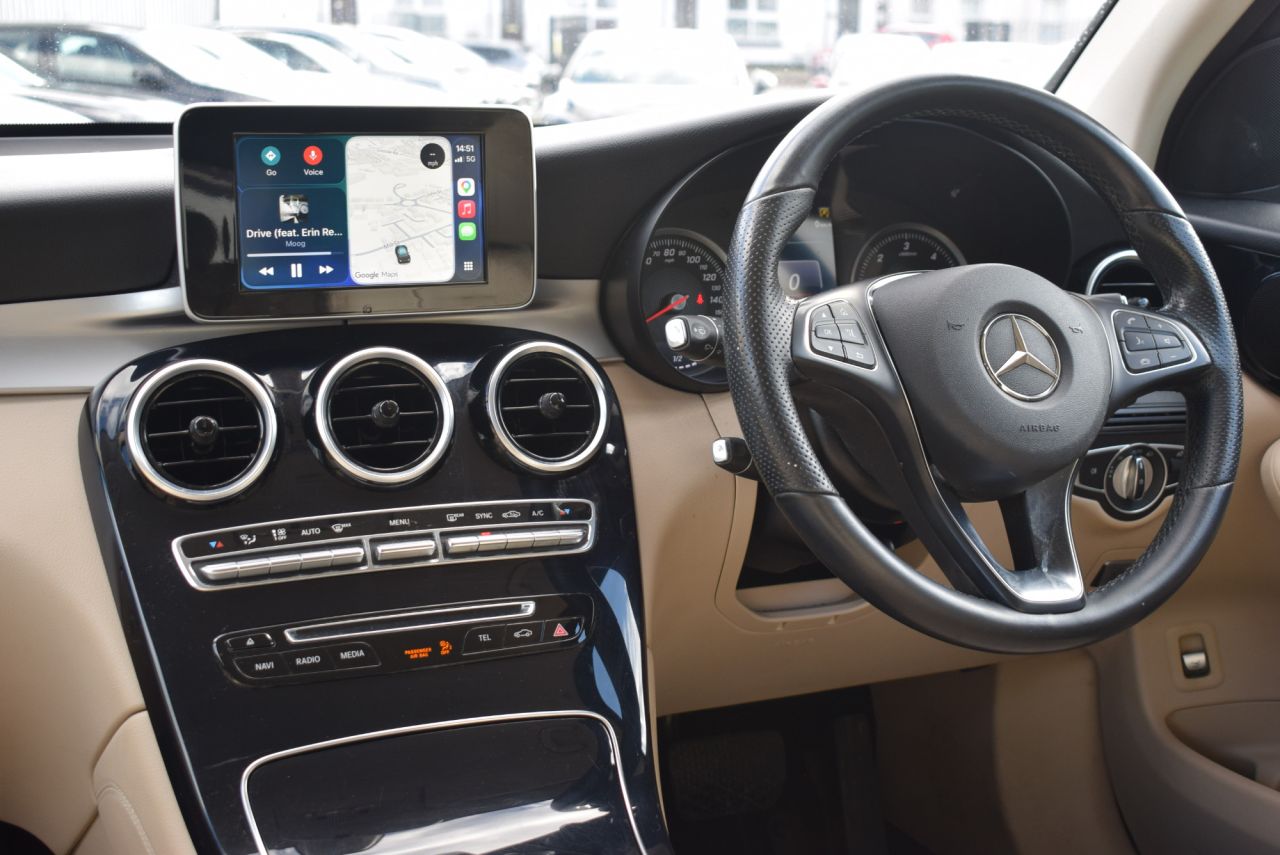 2019 MERCEDES GLC 2.1 GLC220d Urban Edition SUV 5dr Diesel G-Tronic+ 4MATIC Euro 6 (s/s) (170 - vehicle photo 24 for sale on PureCar