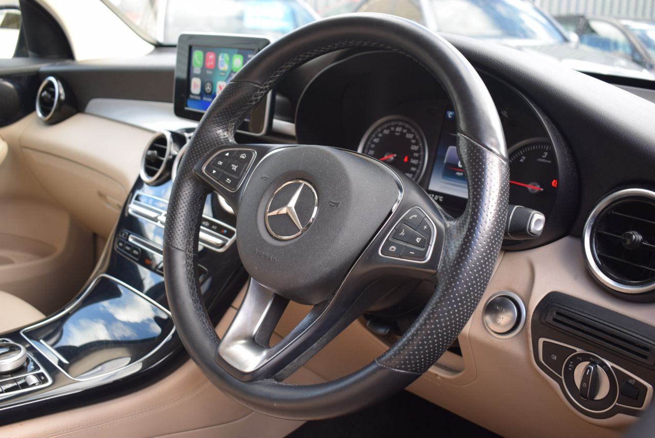 2019 MERCEDES GLC 2.1 GLC220d Urban Edition SUV 5dr Diesel G-Tronic+ 4MATIC Euro 6 (s/s) (170 - vehicle photo 27 for sale on PureCar