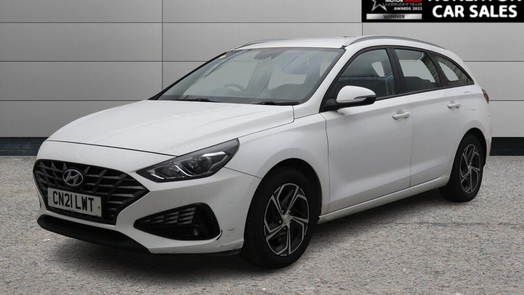 2021 Hyundai i30 — image 7