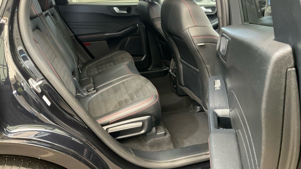 2021 Ford Kuga — image 5