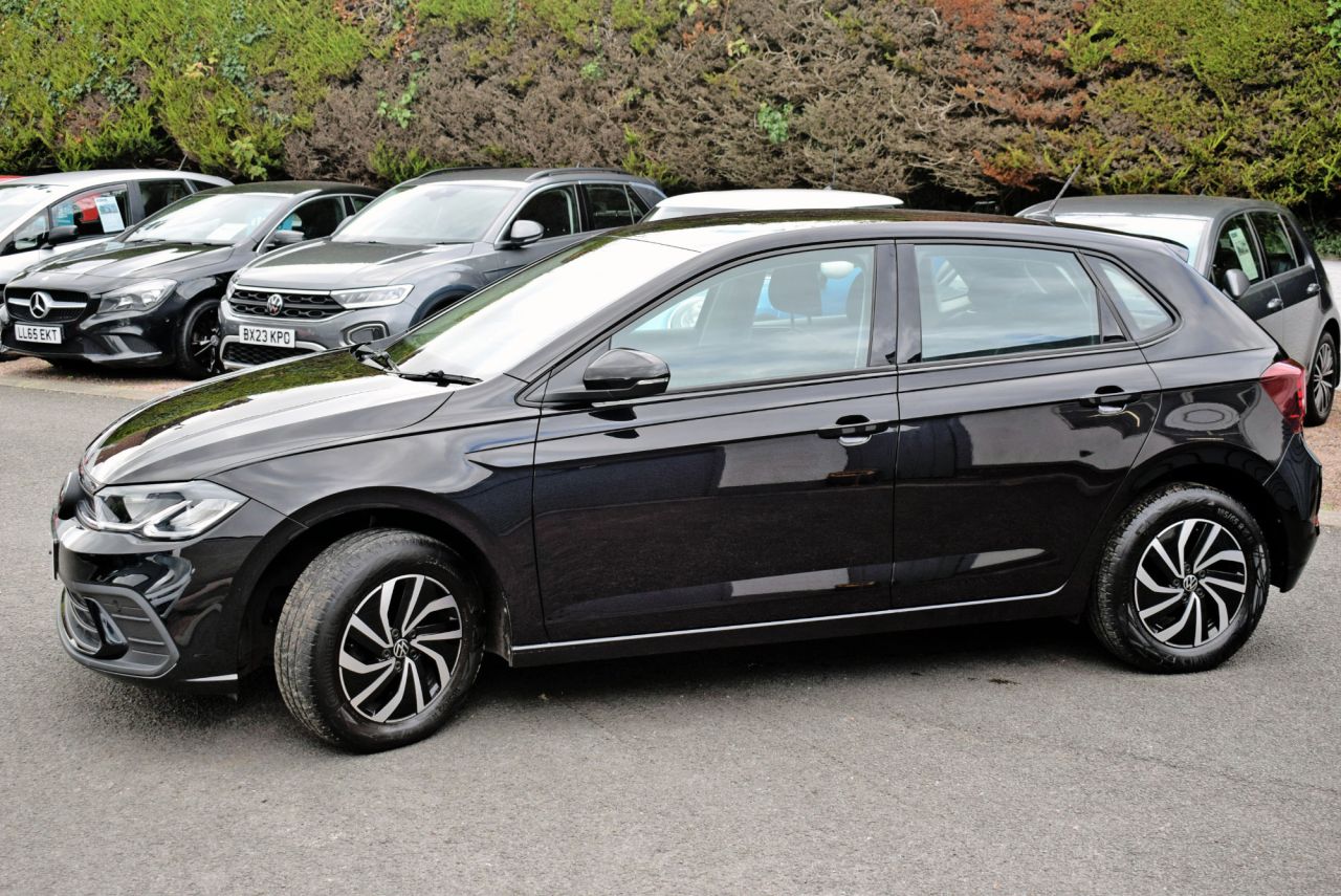 2025 VOLKSWAGEN POLO 1.0 EVO Life Hatchback 5dr Petrol Manual Euro 6 (s/s) (80 ps) 1 Owner, Full - vehicle photo 10 for sale on PureCar