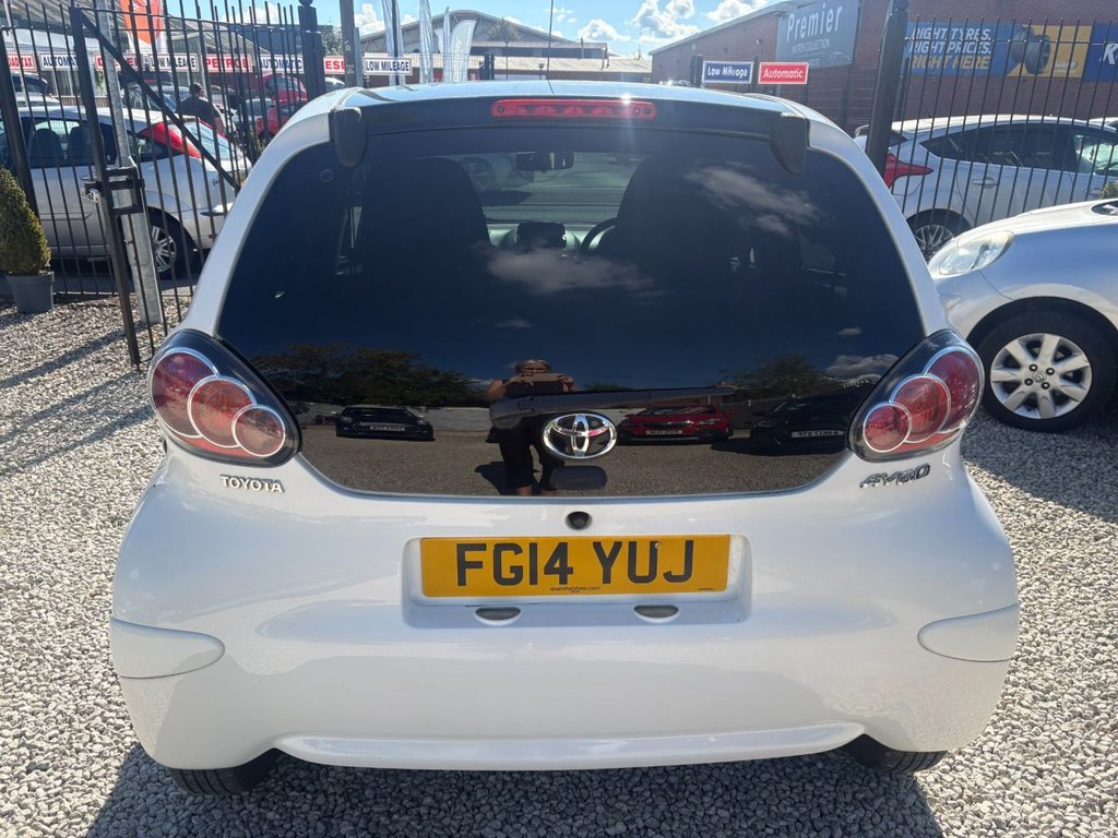 2014 Toyota Aygo — image 5