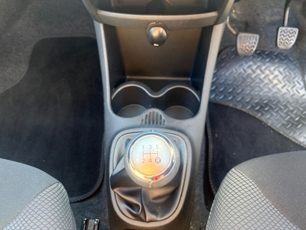 2014 Toyota Aygo — image 14