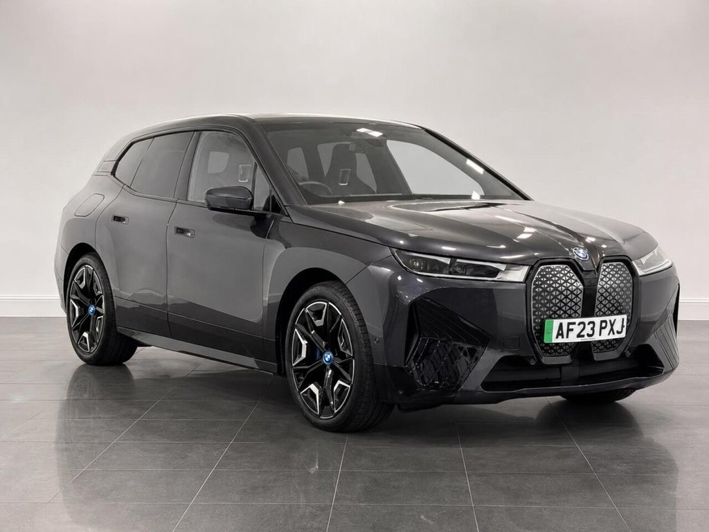 2023 BMW iX