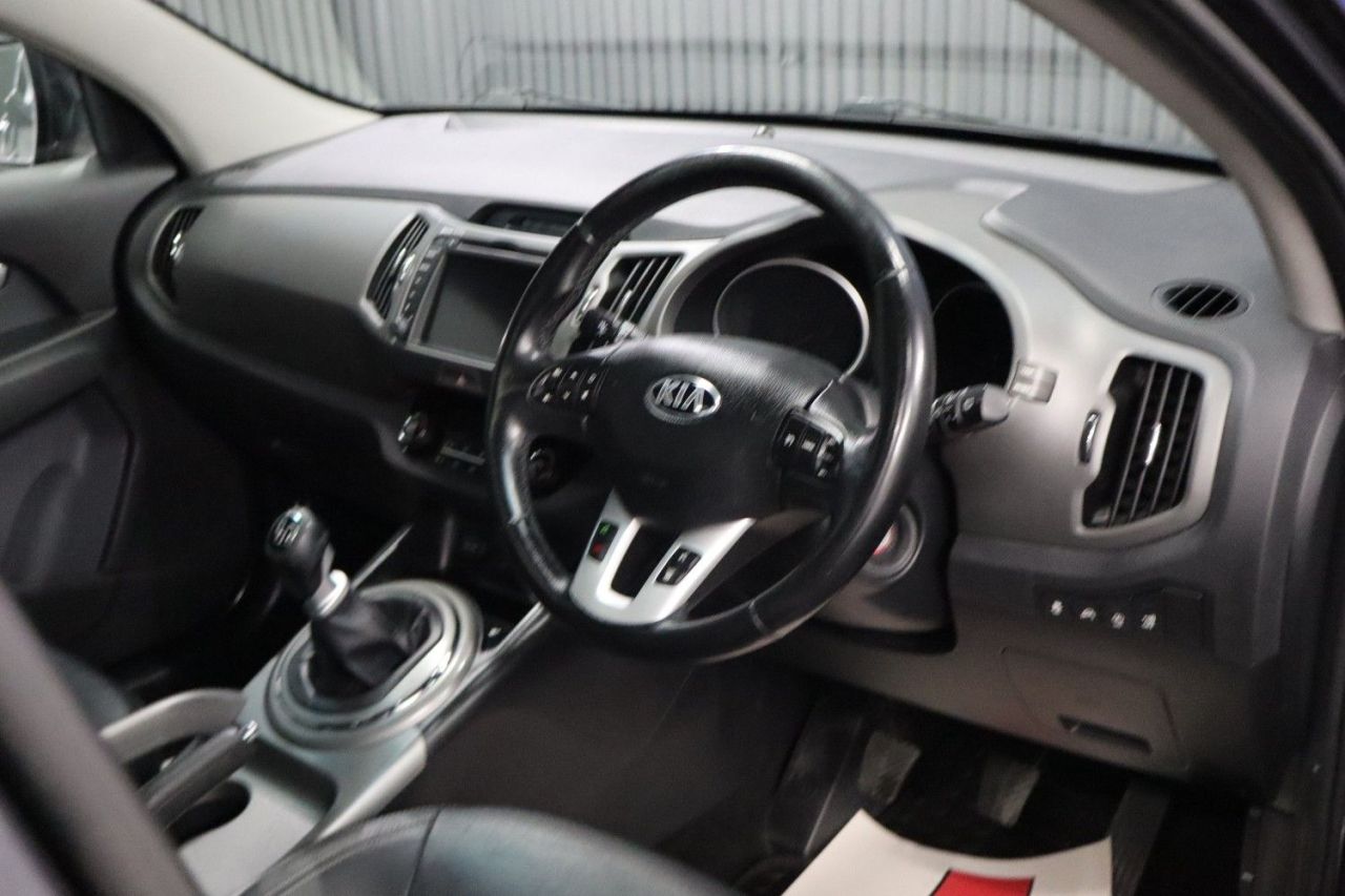 2014 KIA SPORTAGE 1.7 CRDi EcoDynamics 3 SUV 5dr Diesel Manual 2WD Euro 5 (s/s) (114 bhp) INS - vehicle photo 26 for sale on PureCar