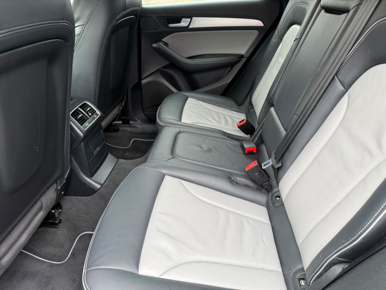 2015 AUDI Q5 S Line - vehicle photo 15 for sale on PureCar