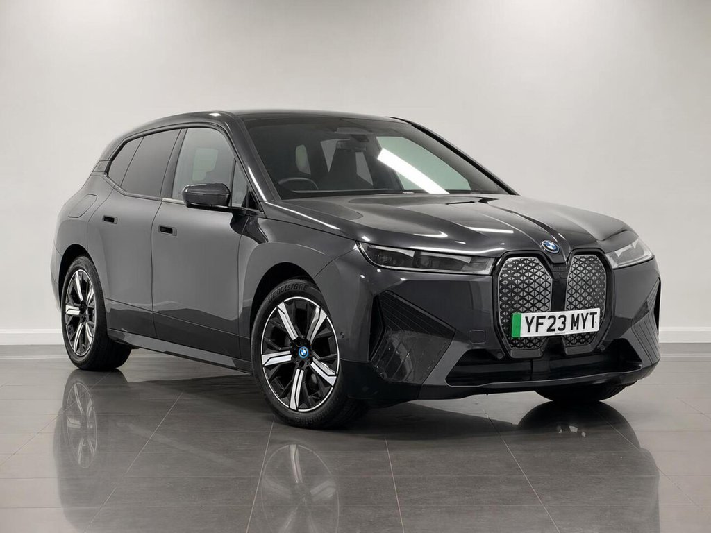 2023 BMW iX