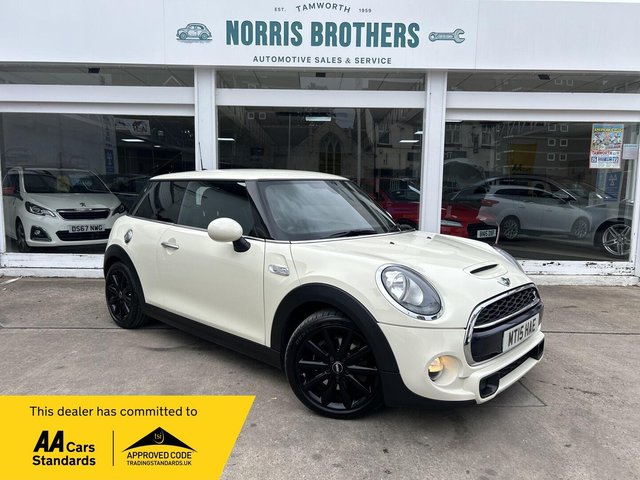 2015 MINI Hatch