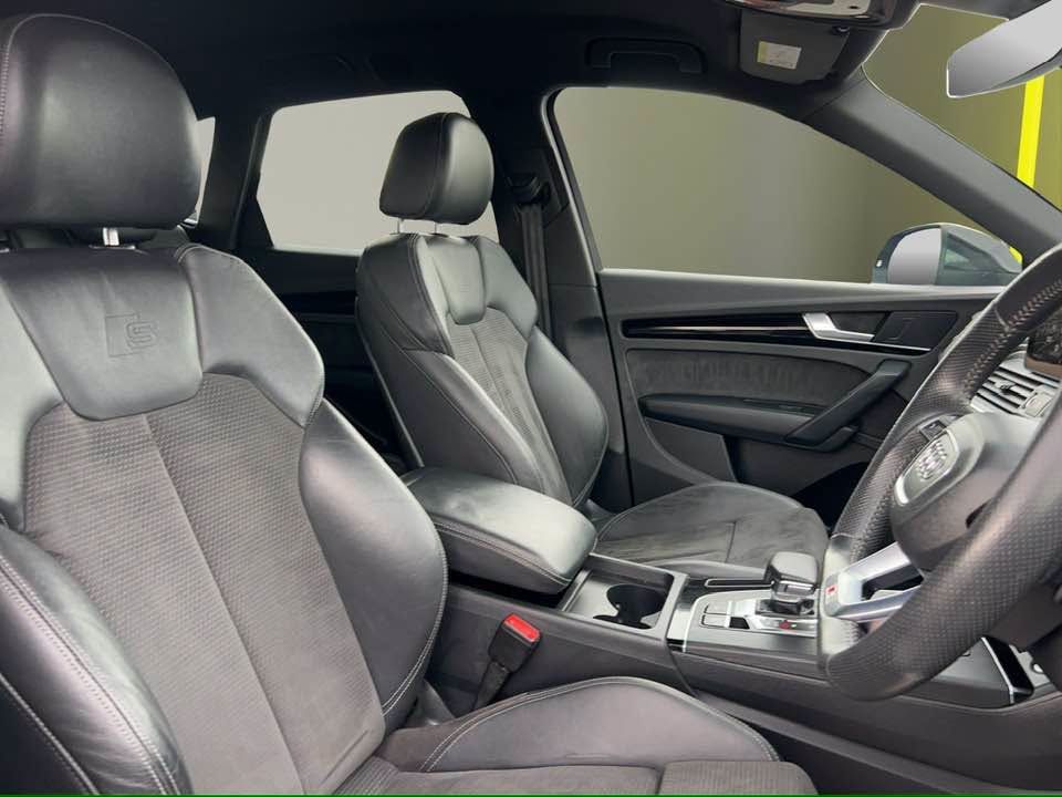 2020 AUDI Q5 Black Edition - vehicle photo 10 for sale on PureCar