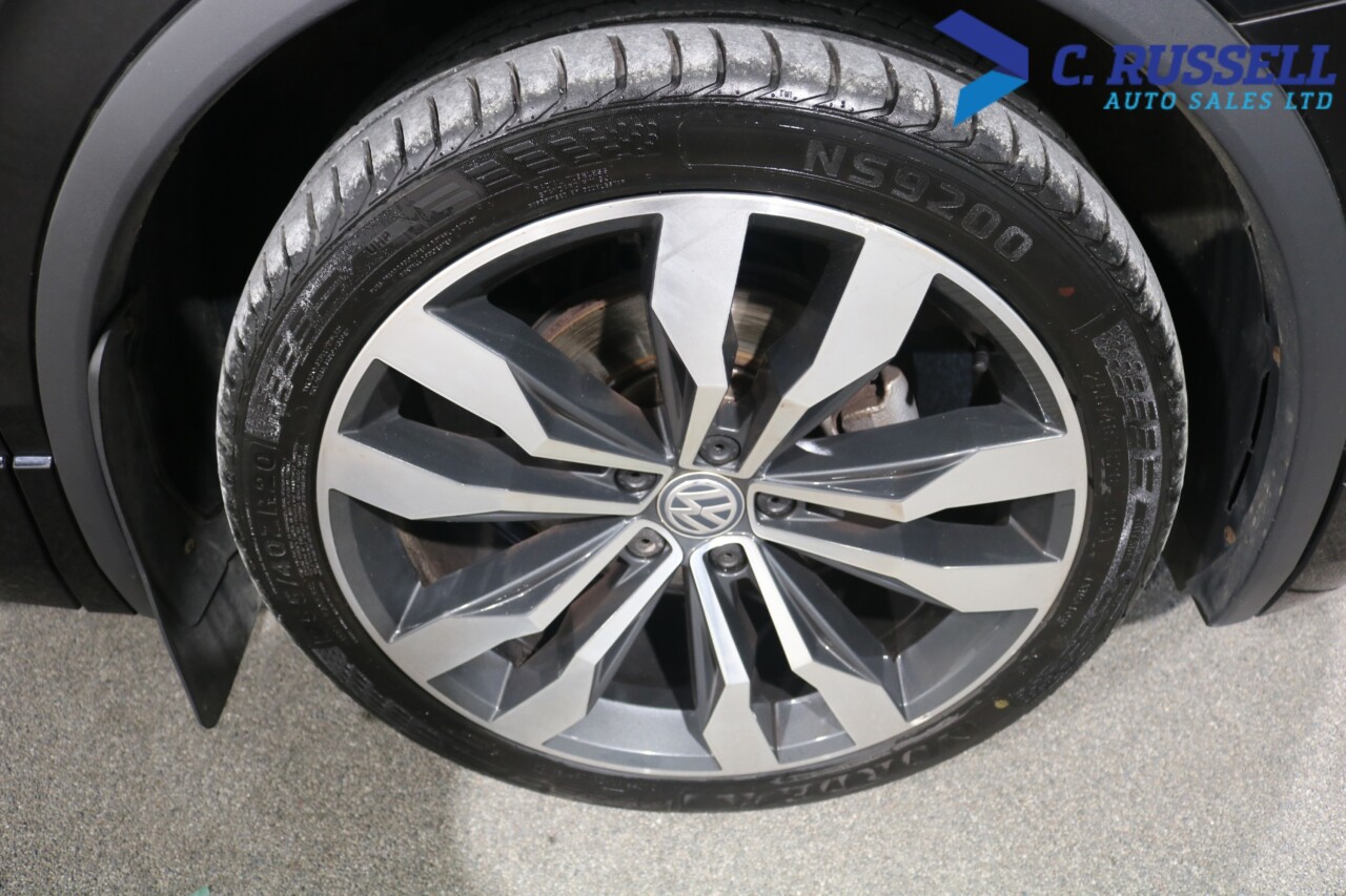 2020 VOLKSWAGEN TIGUAN 2.0 TDI R-Line Tech SUV 5dr Diesel DSG 4Motion Euro 6 (s/s) (150 ps) - vehicle photo 18 for sale on PureCar