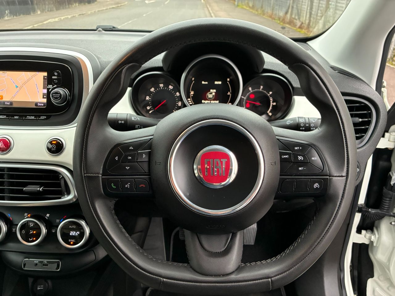 2016 FIAT 500X 1.6 MultiJetII Lounge SUV 5dr Diesel Manual Euro 6 (s/s) (120 ps) - vehicle photo 22 for sale on PureCar