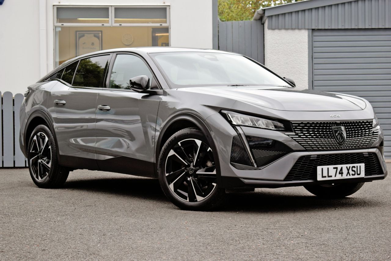 2024 PEUGEOT 1.2 PureTech Allure Fastback 5dr Petrol EAT Euro 6 (s/s) (130 ps) Apple Car - vehicle photo 2 for sale on PureCar