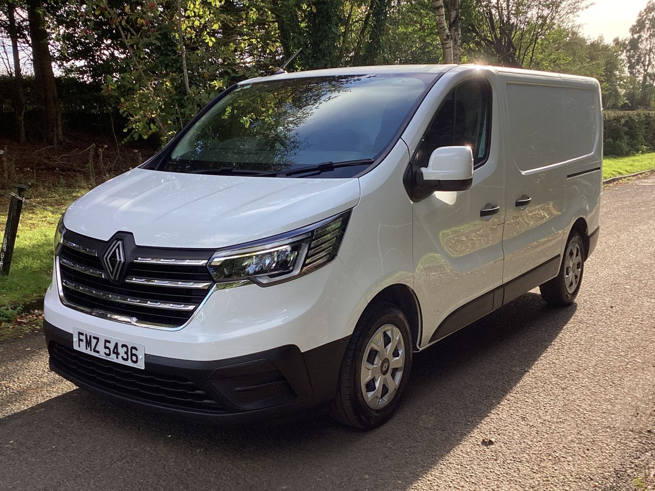 2024 RENAULT TRAFIC 2.0 dCi Blue SL30 Advance Panel Van 5dr Diesel Manual L1 H1 Euro 6 (s/s) (1 - vehicle photo 5 for sale on PureCar