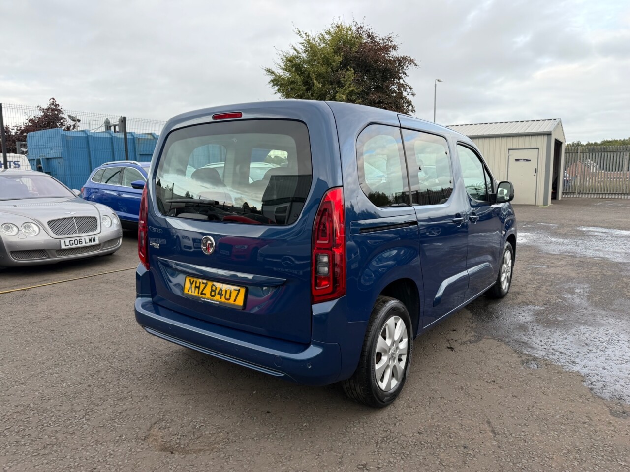 2020 VAUXHALL COMBO LIFE 1.5 Turbo D BlueInjection Energy MPV 5dr Diesel Manual Euro 6 (s/s) (7 Seat - vehicle photo 16 for sale on PureCar
