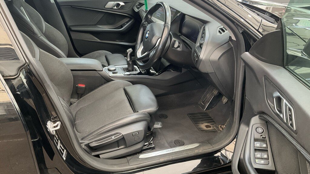 2021 BMW 2 Series Gran Coupe — image 8