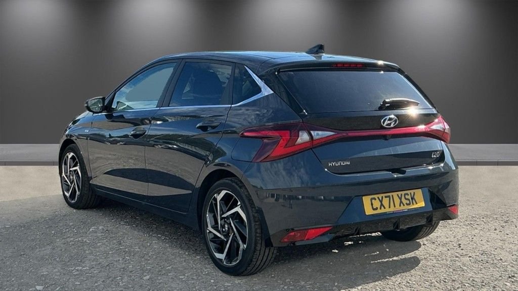 2021 Hyundai i20 — image 3