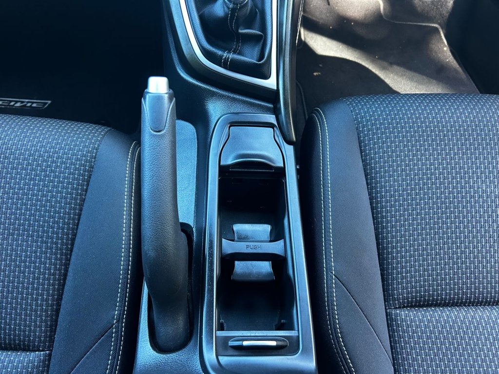 2017 Honda Civic — image 30