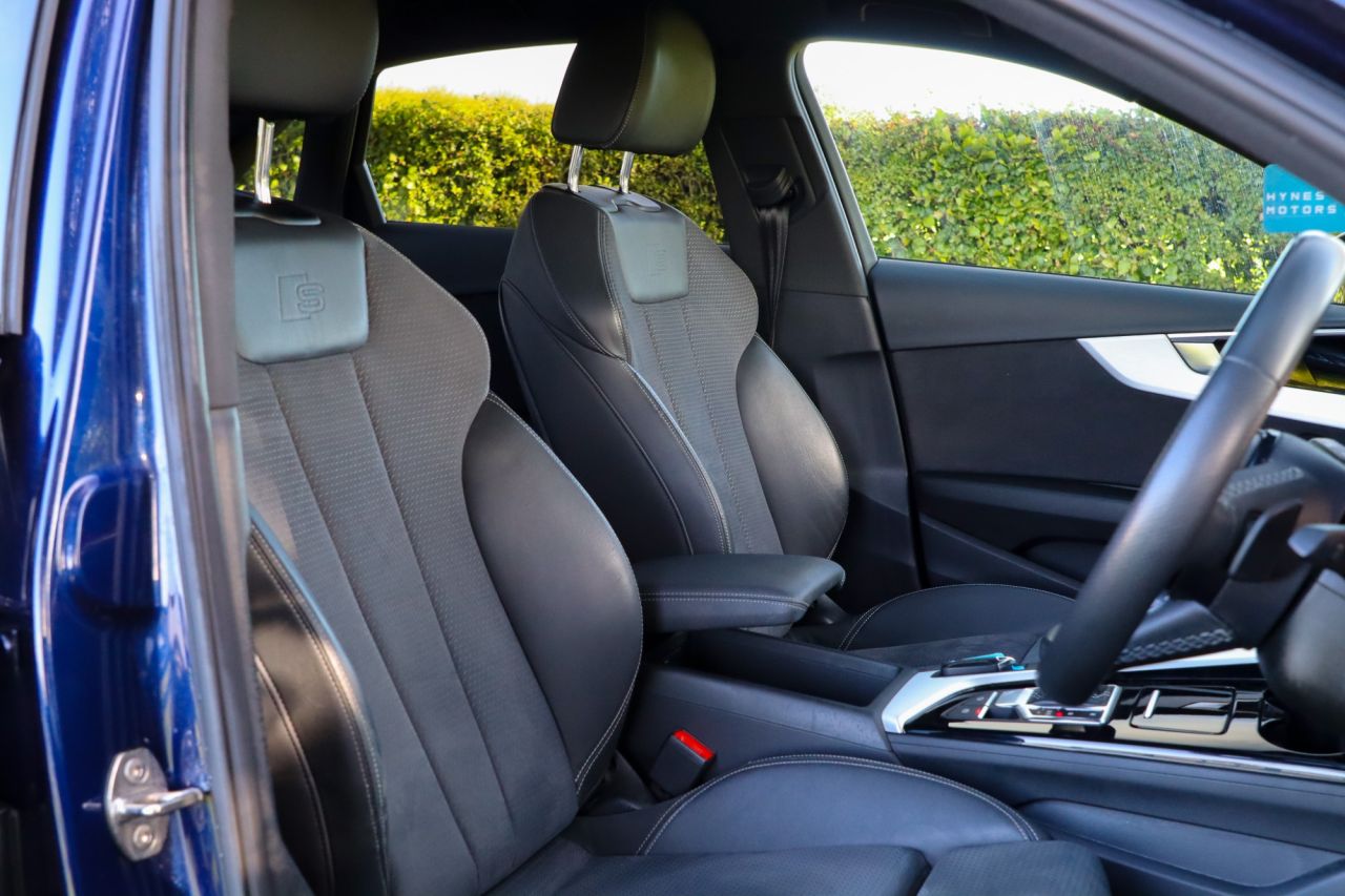 2022 AUDI A4 S Line - vehicle photo 4 for sale on PureCar