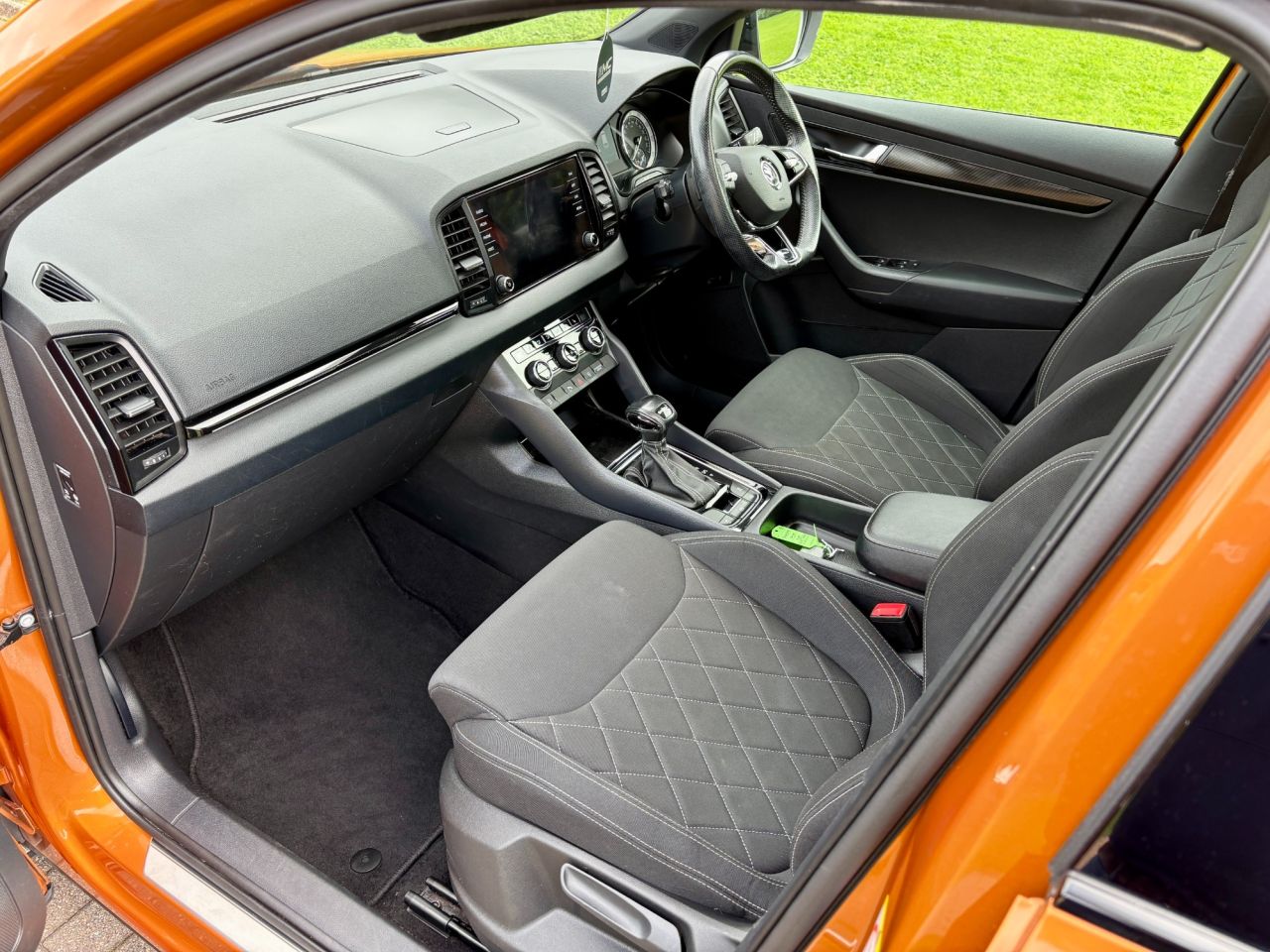 2022 SKODA KAROQ 2.0 TDI SportLine SUV 5dr Diesel DSG 4WD Euro 6 (s/s) (150 ps) - vehicle photo 11 for sale on PureCar