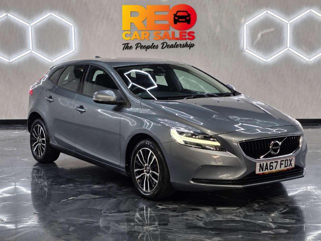 2017 Volvo V40