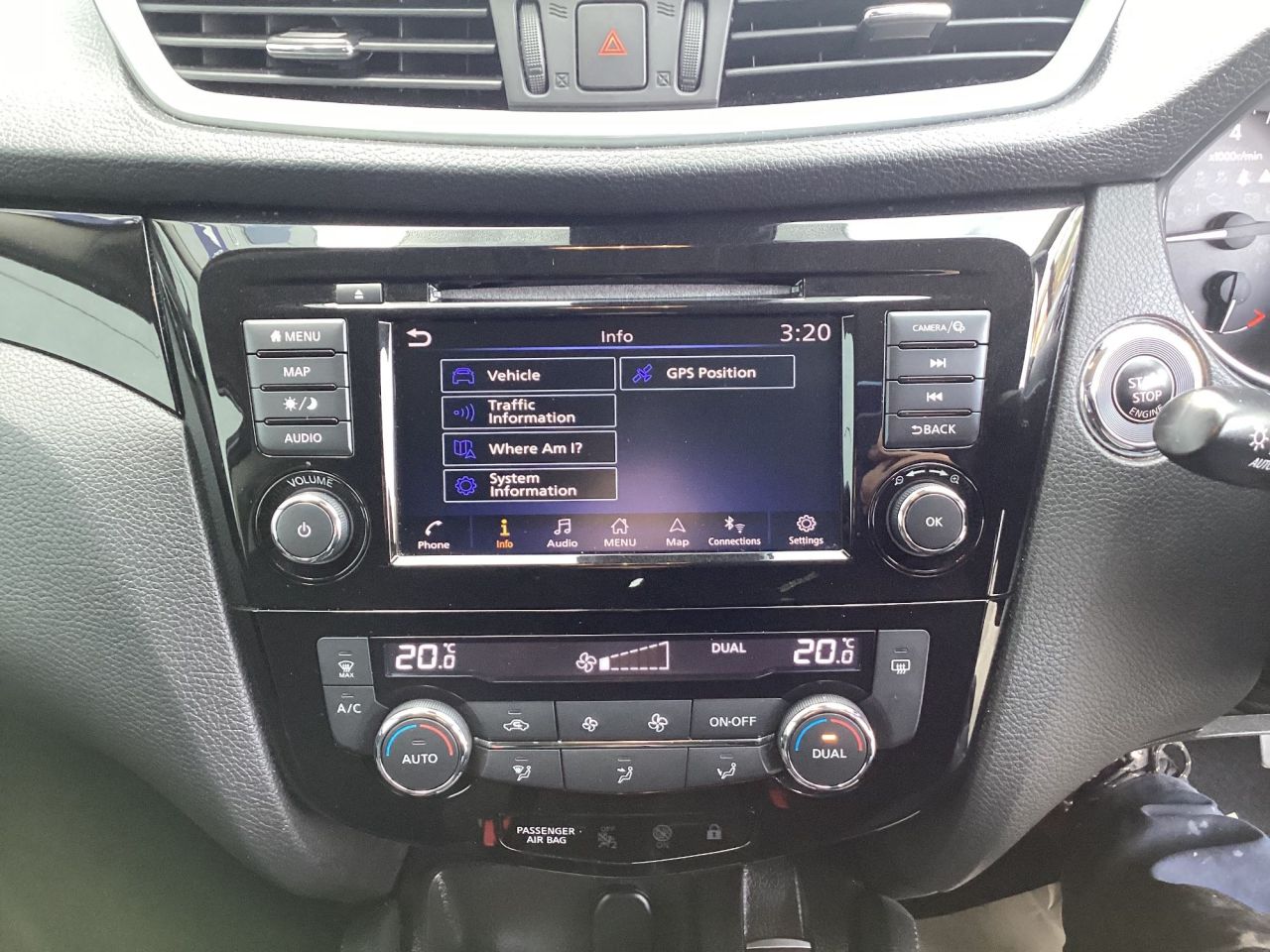 2019 NISSAN QASHQAI 1.3 DIG-T N-Connecta SUV 5dr Petrol DCT Auto Euro 6 (s/s) (160 ps) 1 Owner, - vehicle photo 15 for sale on PureCar