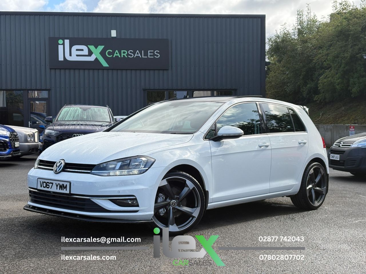 2017 VOLKSWAGEN GOLF 1.6 TDI BlueMotion Tech GT Hatchback 5dr Diesel Manual Euro 6 (s/s) (115 ps - vehicle photo 3 for sale on PureCar